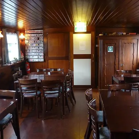 Bateau-hôtel Anna Maria Ii