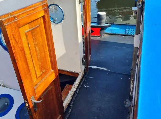 船上ホテル Anna Maria Ii アムステルダム